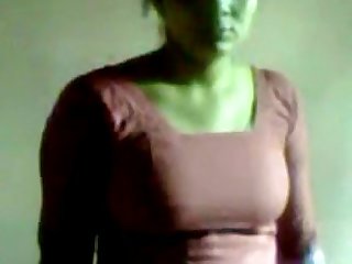 bangla desi 35 aged woman big pussy show to hubby omg